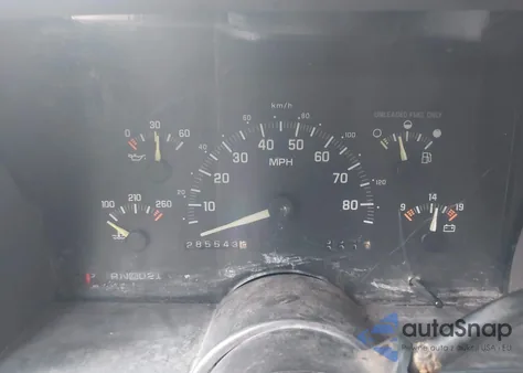 1994 GMC Sierra C1500 z USA, uszkodzony, nr VIN 2GTEC19Z5R1507448